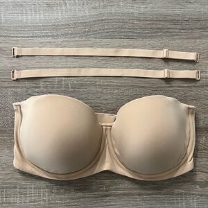 SKIMS Tan Strapless Bra with Detachable Straps
